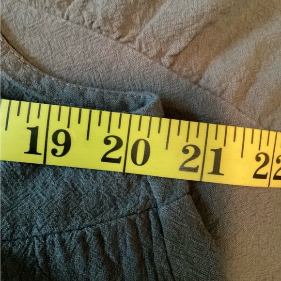 Olive Sleeveless Tiered Blouse, Stretch, Plus Size 2X - Picture 8 of 10